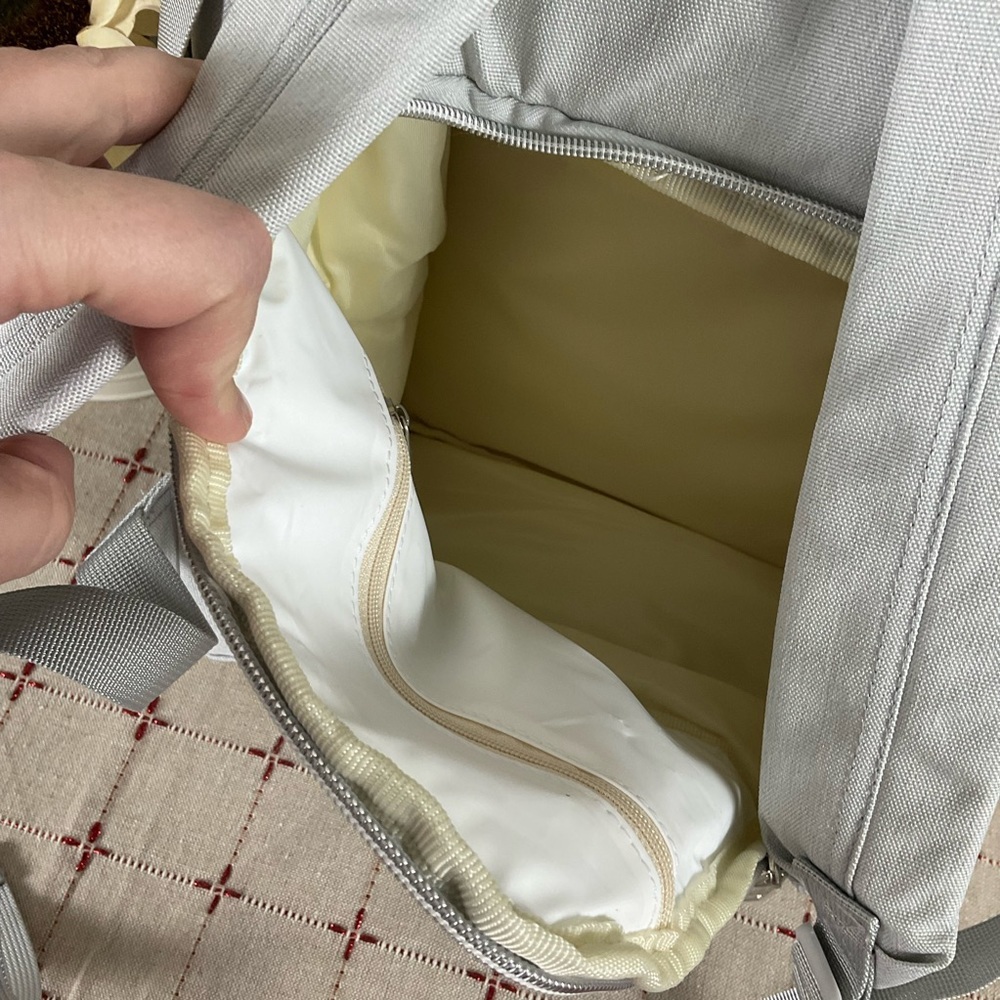 Amilliardi Backpack Gray Diaper Bag Lots of Pockets Insulated Stroller Strap New - Picture 6 of 12